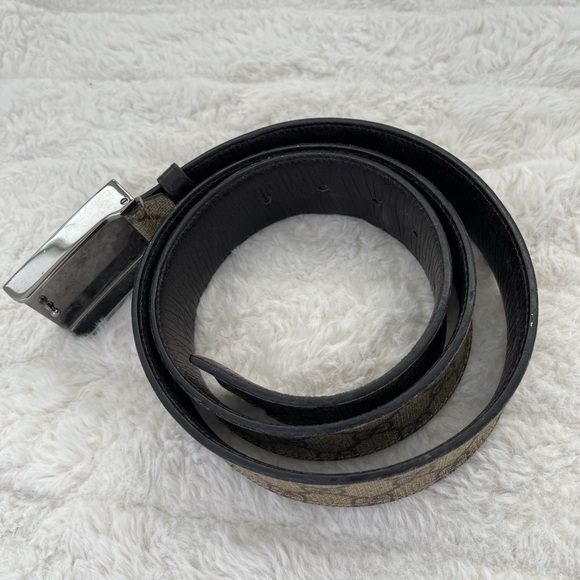 GUCCI BEIGE GG SUPREME CANVAS BUCKLE BELT - Picture 3 of 6